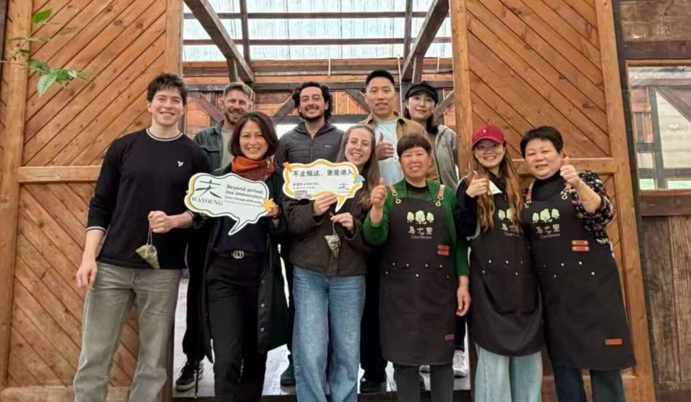 International learners during a cultural immersion activity in Chengdu